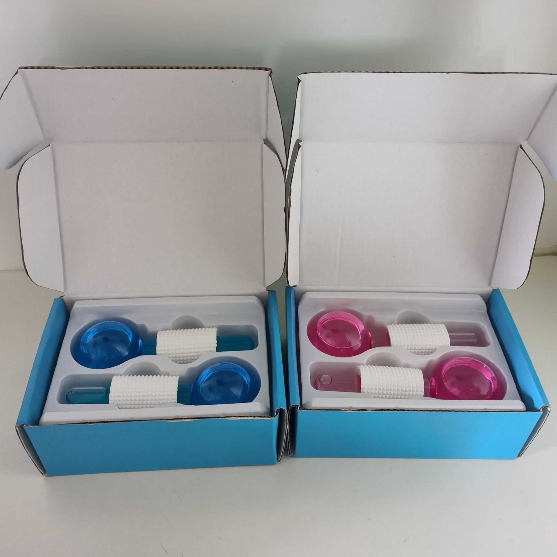 Cross-border new beauty ice ball beauty ball facial massage instrument ice compress instrument ice hockey beauty instrument