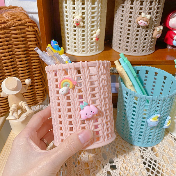 Cartoon Pen Container Creative Cute Hollow Office Desktop Stationery Multifunctional Plastic Vine Simple Student Storage Box