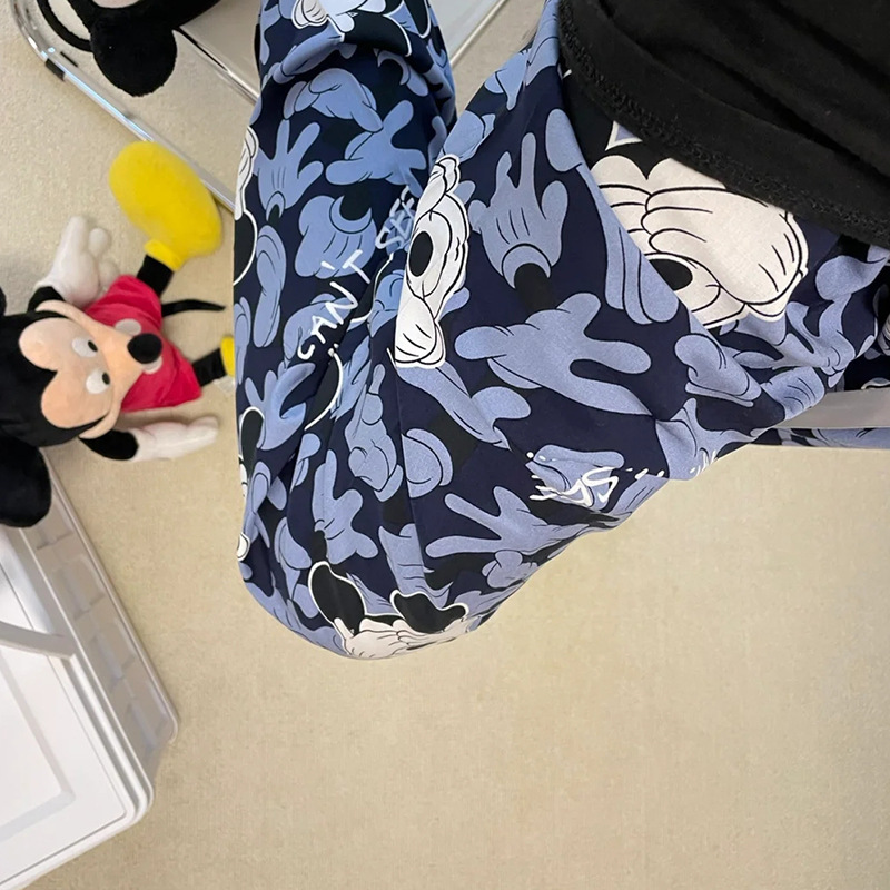 ズボンを散歩して! ミッキー春秋パジャマ|undefined