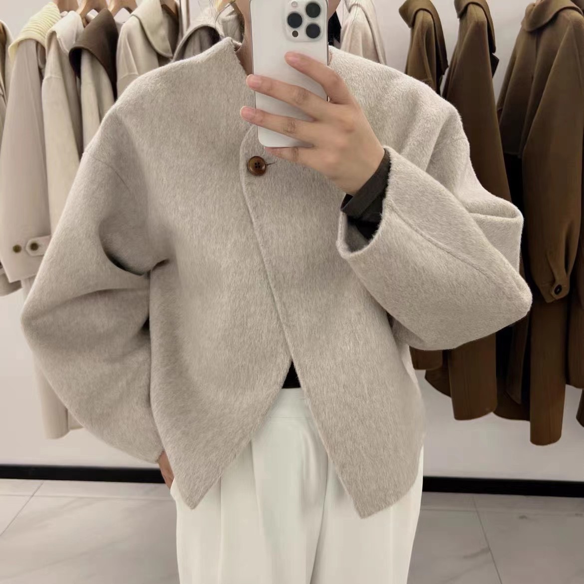 23 autumn and winter New scarf collar short double-sided cashmere coat women's small round neck Weibo wool coat_voghion.com