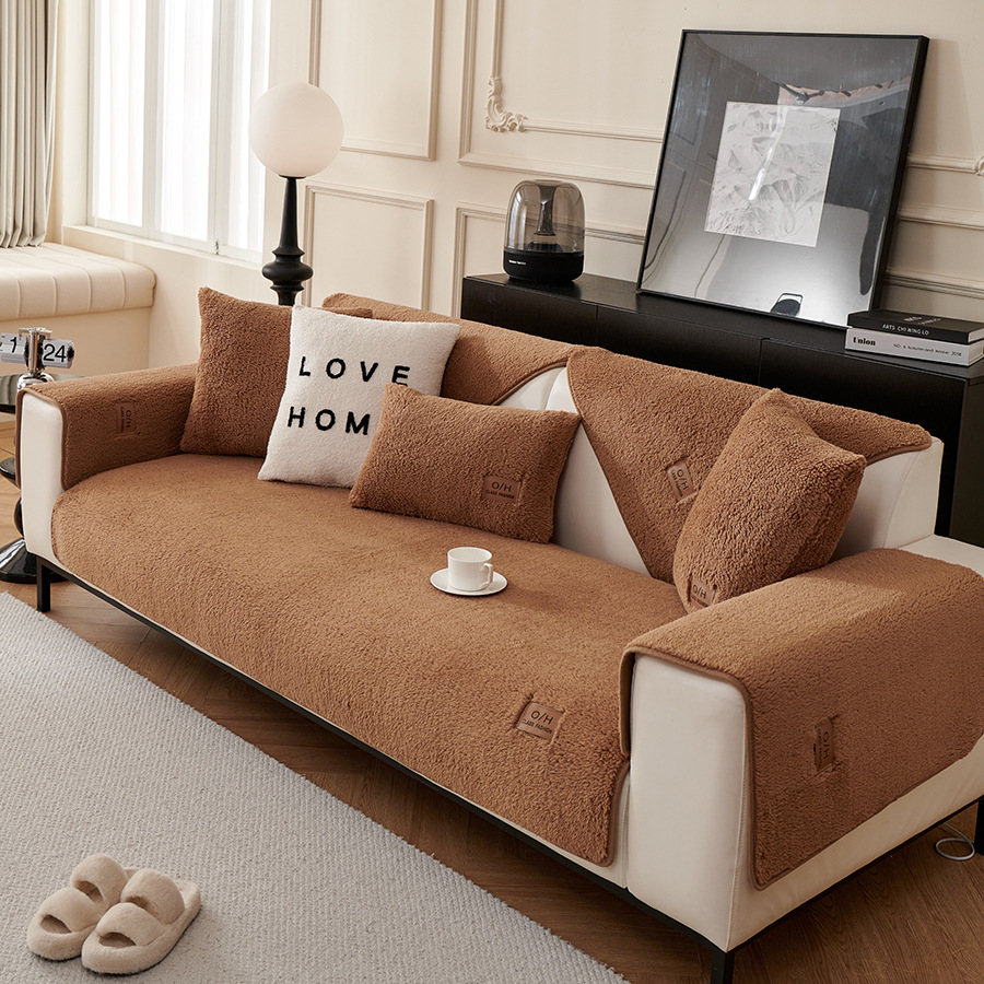 Cross-border lamb velvet sofa cushion winter non-slip plush padded Nordic sofa cover cushion cover towel wholesale