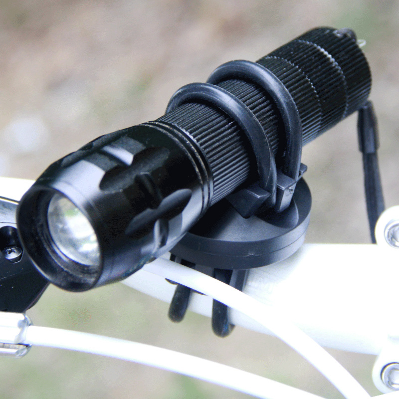 Mountain bike riding accessories equipment lamp clip flashlight fixed lamp holder front lamp holder round 360 degree rotation