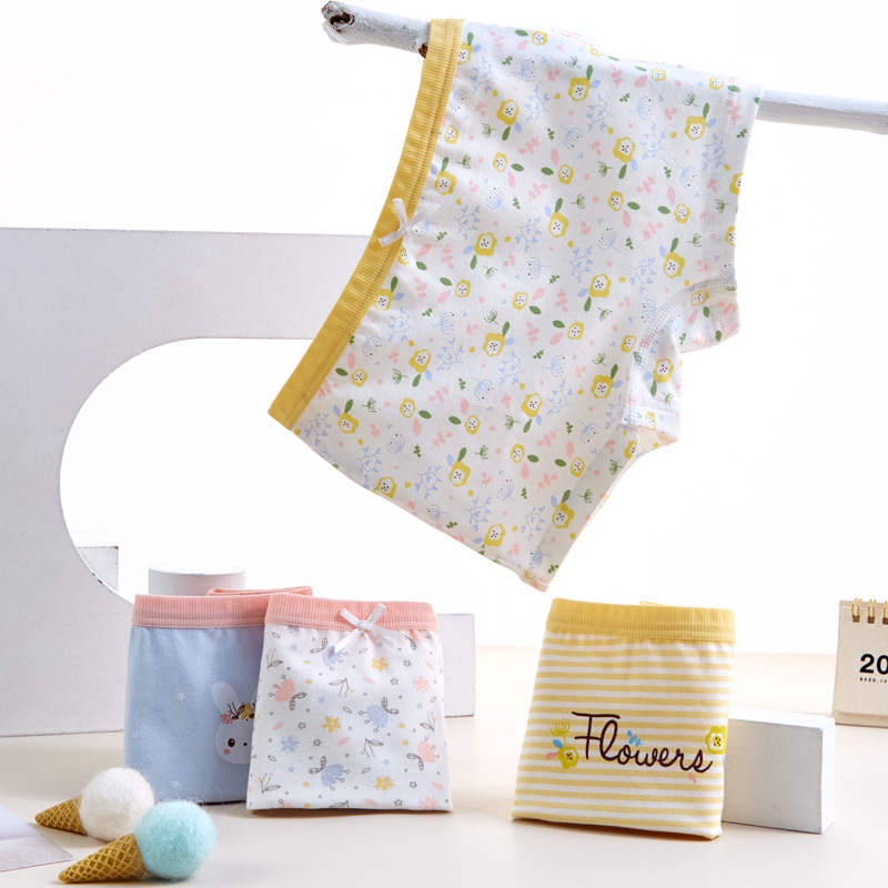 Girls Underwear Children's Boxers Cartoon Children's Wear Boxers Small Medium and Large Children's Underpants Girls Underwear Baby Cotton