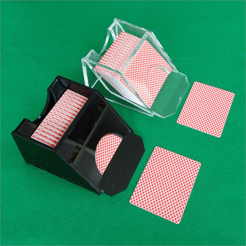 Texas poker baccarat card issuing device can send 1 pair of poker card issuing machine acrylic transparent black card issuing boots