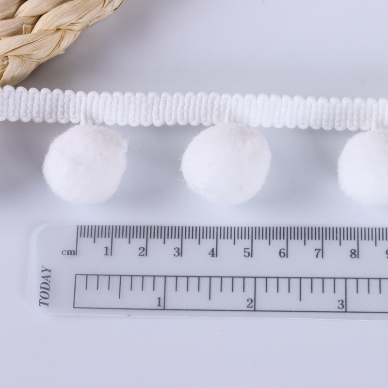 Factory wholesale handmade diy jewelry lace ball curtain clothing accessories decorative color triangle edge spot