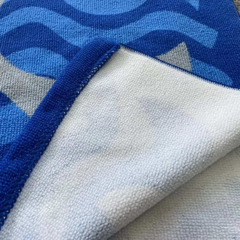 Children's Bath Towel Cloak Wearing Hooded Beach Towel Reactive Printing High Quality Microfiber Towel Material 2-6 Years Old