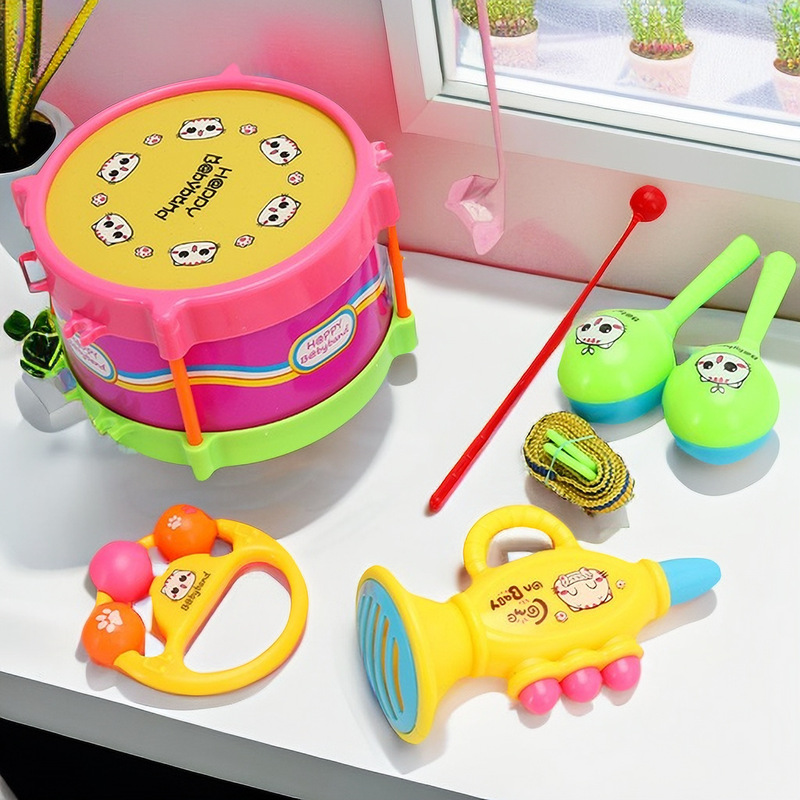 子供の楽器の卸売りの鈴のラッパは小さい腰の太鼓の5つのセットを打撃します。|undefined