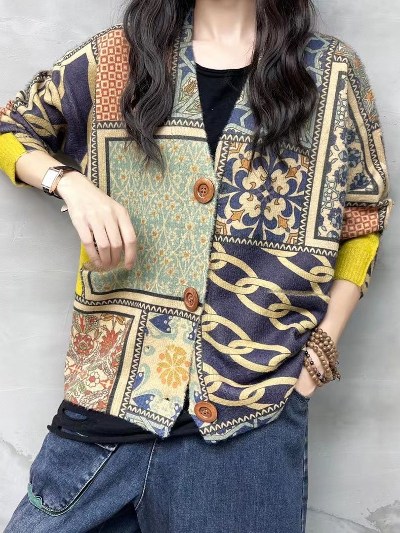 Ethnic style knitted sweater women's autumn and winter 2023 New Yunnan tie-dyed V-neck cardigan mink velvet women's outer wear wholesale