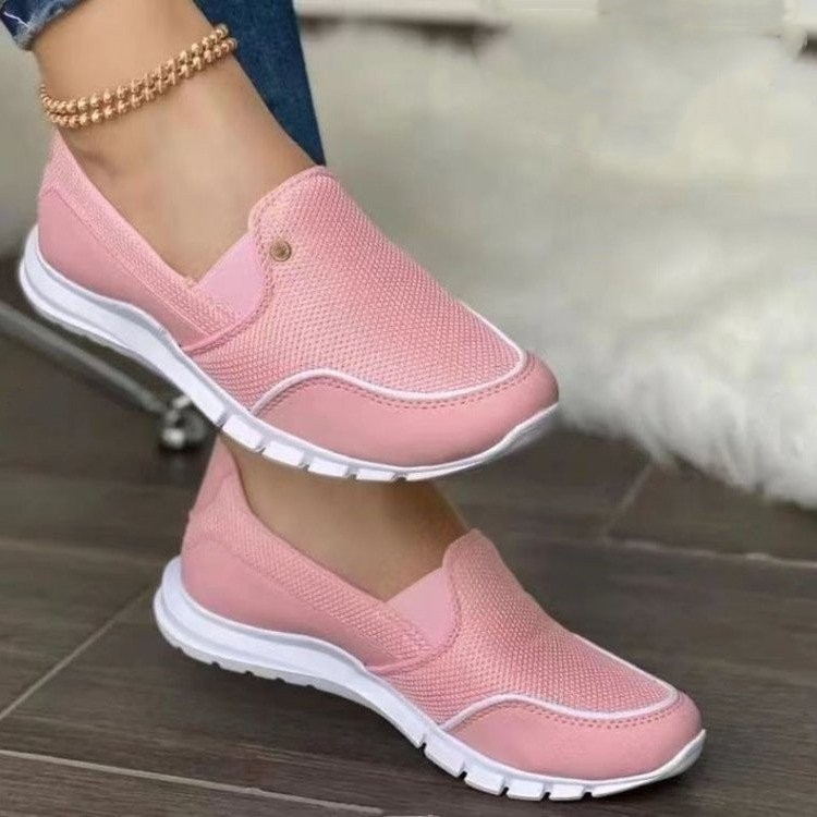 Cross-border Large Size 2023 Summer European and American Mesh Cover Foot Fashion Casual Travel Shoes Women's Slip-on Lazy Shoes