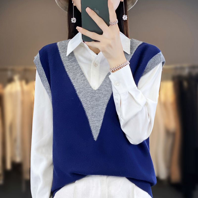 Autumn and winter new women's knitted wool vest pullover vest waistcoat V-neck contrast color loose Korean manufacturers wholesale
