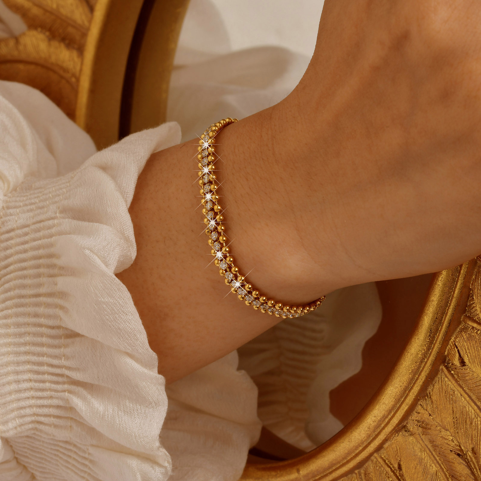 European and American stainless steel chain zircon bracelet female 18K gold three-layer bracelet jewelry jewelry wholesale BR-1534