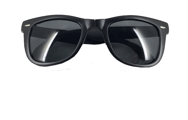 本厂折叠墨镜时尚个性成人米钉太阳镜运动型眼镜百搭镜