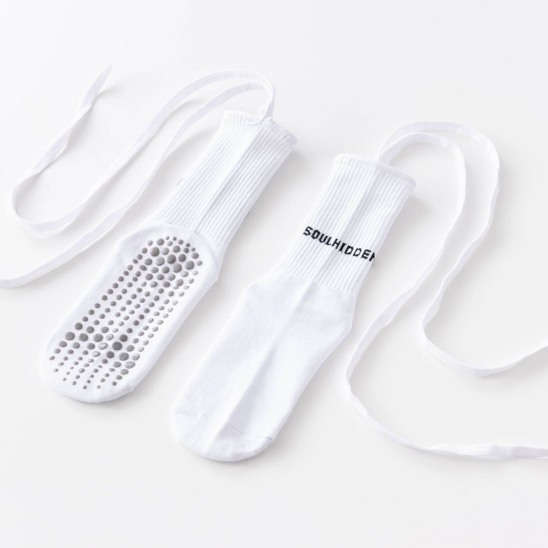 Spring and Summer 2024 Hot Selling Strap Yoga Socks_voghion.com