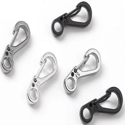 Factory Wholesale Mini Hanging Buckle Pendant Hanging Pendant Buckle Dog Keychain Wholesale EDC Lobster Buckle Metal Accessory Buckle