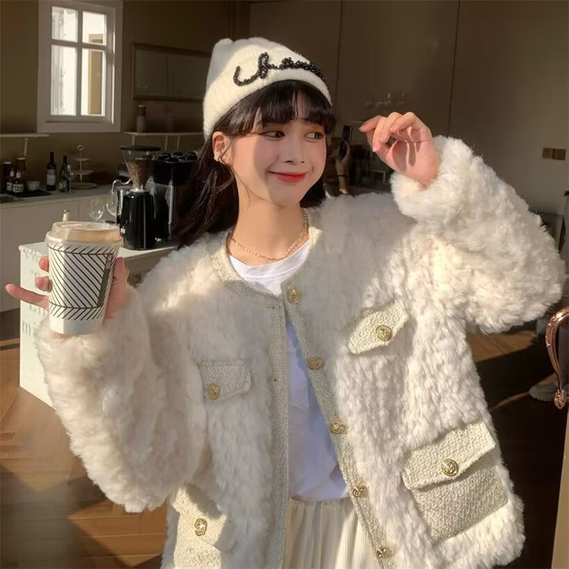 Thickened style lamb wool coat for women 2023 autumn and winter all-matching new outdoor plush loose top ins fashion_voghion.com