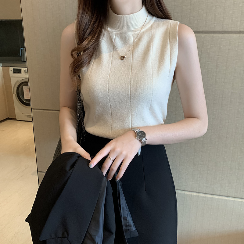 2024 Summer New Base Shirt Women's Summer Slim-fit Thin Sweater Sleeveless Knit Inner Vest Short Top