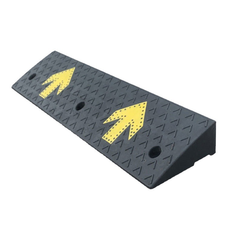 Langyan Malu Yazi Step Slope Pad Threshold Pad Rubber Roadside Slope Car Uphill Pad Climbing Plate Speed Bump