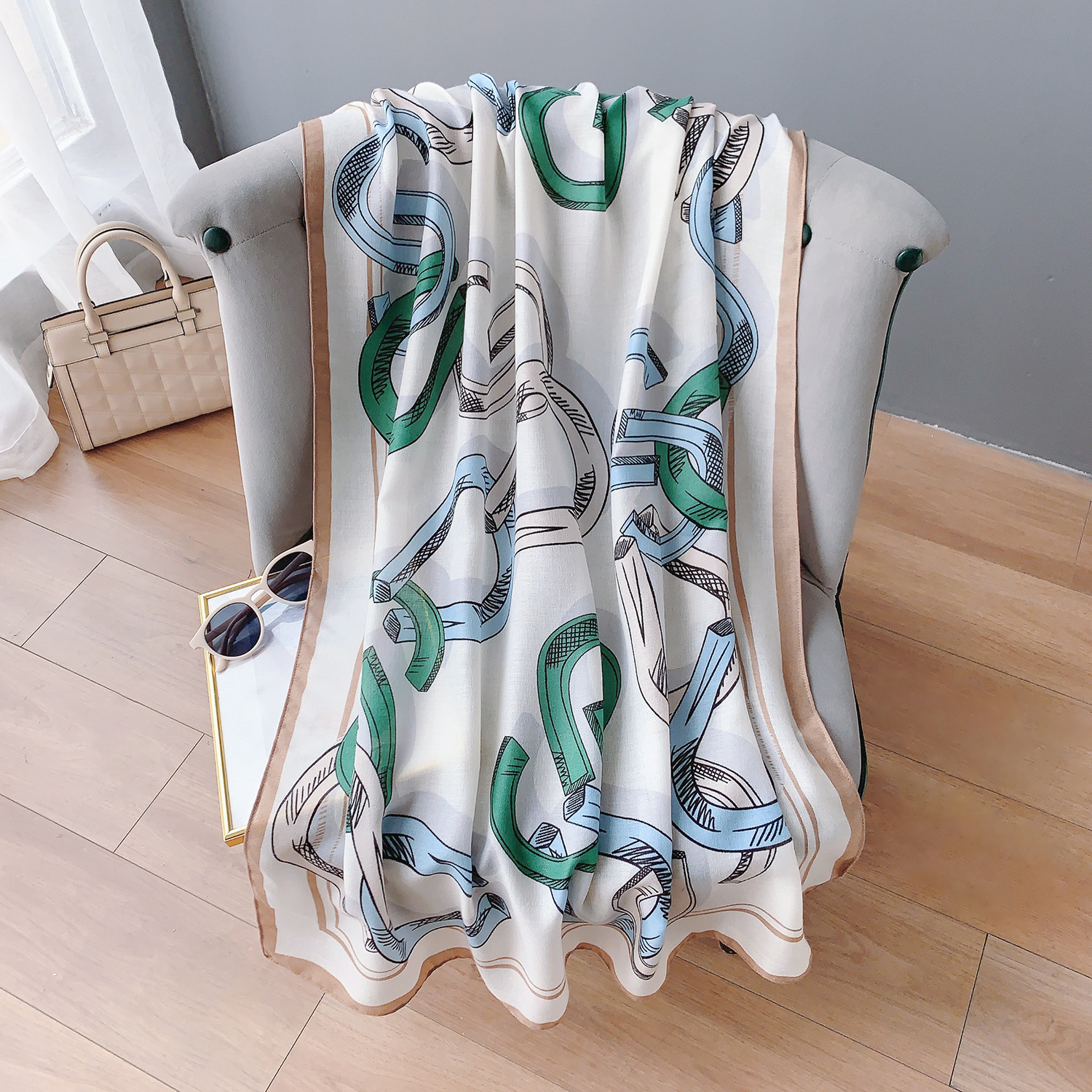 Spring New Cotton Linen Scarf for Women Korean Style Versatile Fashion Gauze Scarf Warm Scarf Shawl Beach Scarf Manufacturer