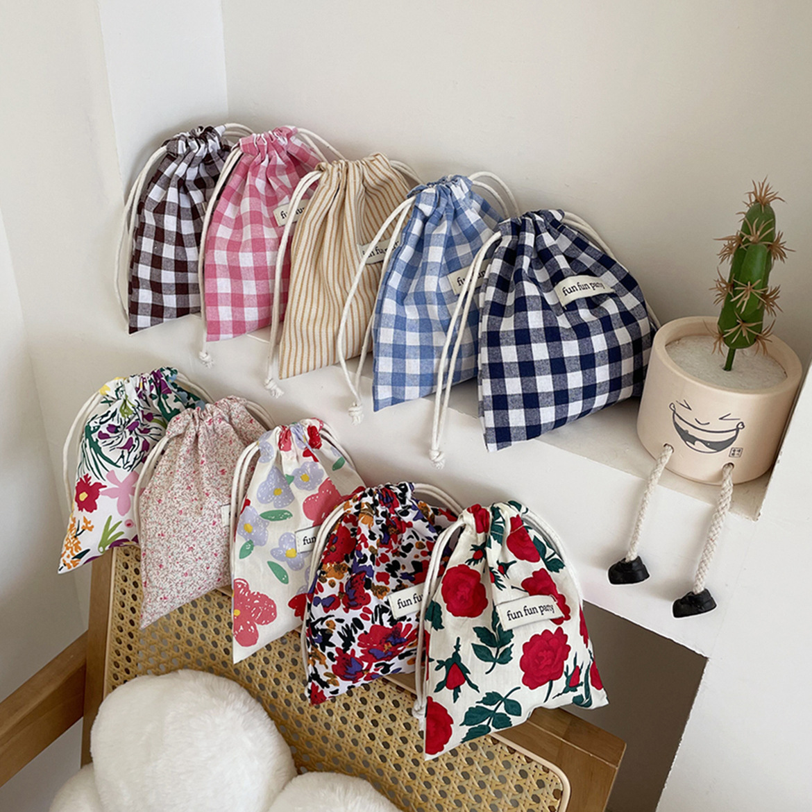 Floral Plaid drawstring drawstring bag sundries storage bag walking key change card bag hand carrying small cloth bag mobile phone bag