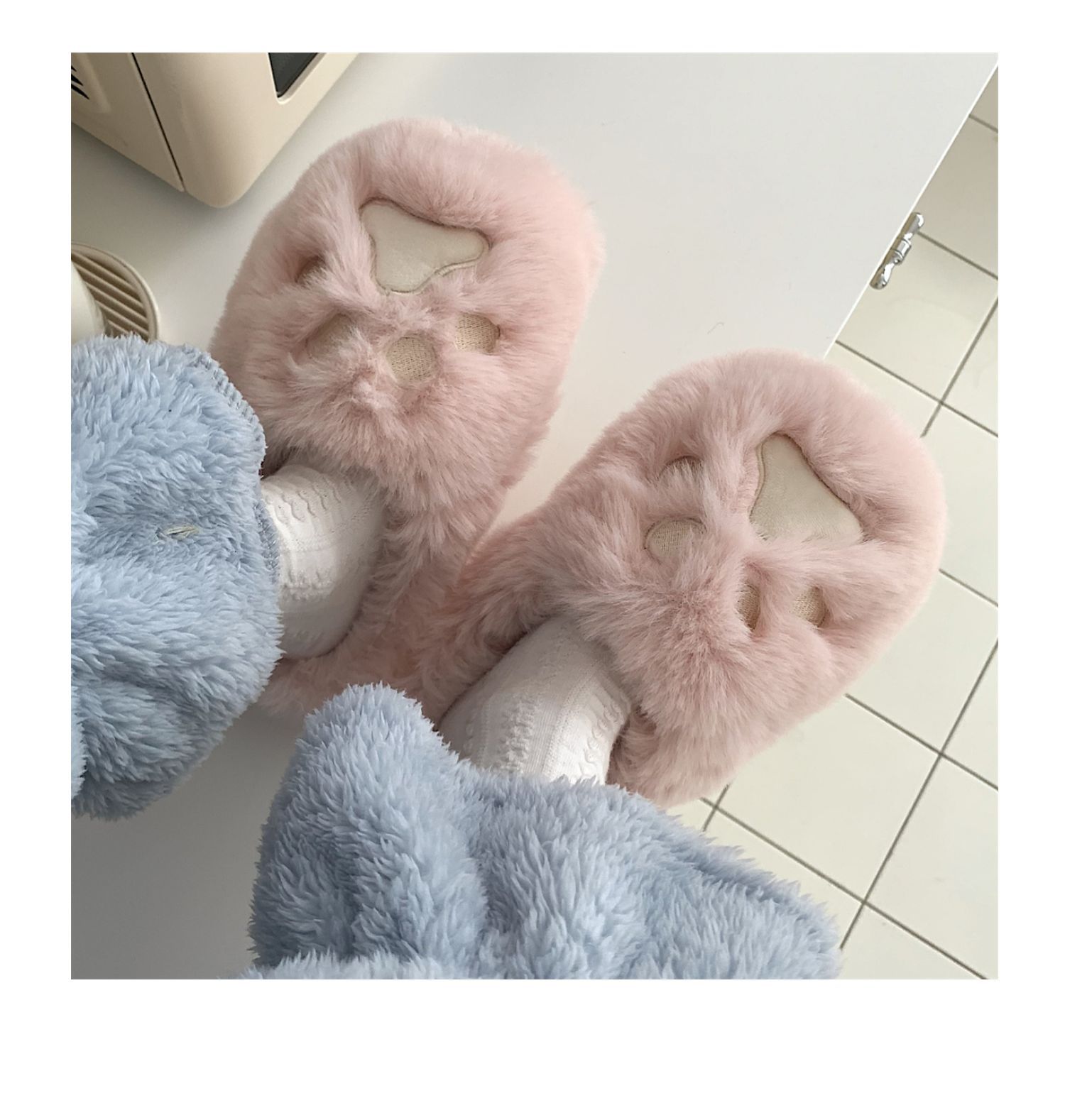 Pantoufles d'hiver en coton à demi-talon pour femme, style coréen, pour étudiante, en forme de cœur, douces et mignonnes, avec griffes de chat_voghion.com