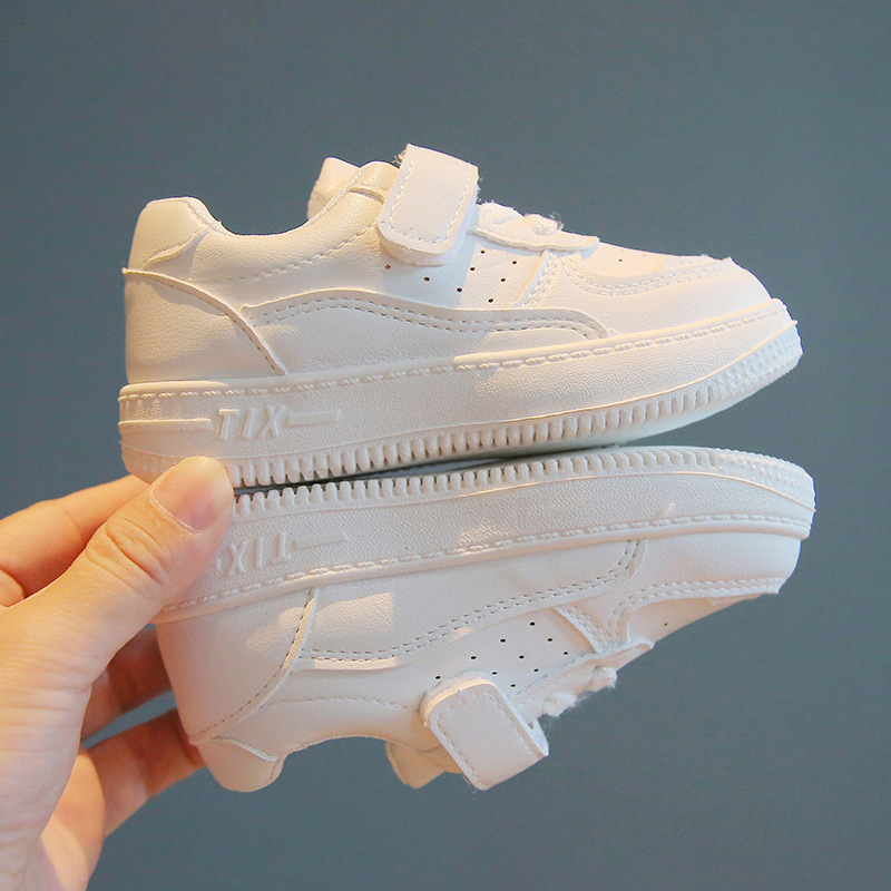 Children's small white shoes 2024 spring girls sports shoes boys casual board shoes soft bottom baby shoes single generation