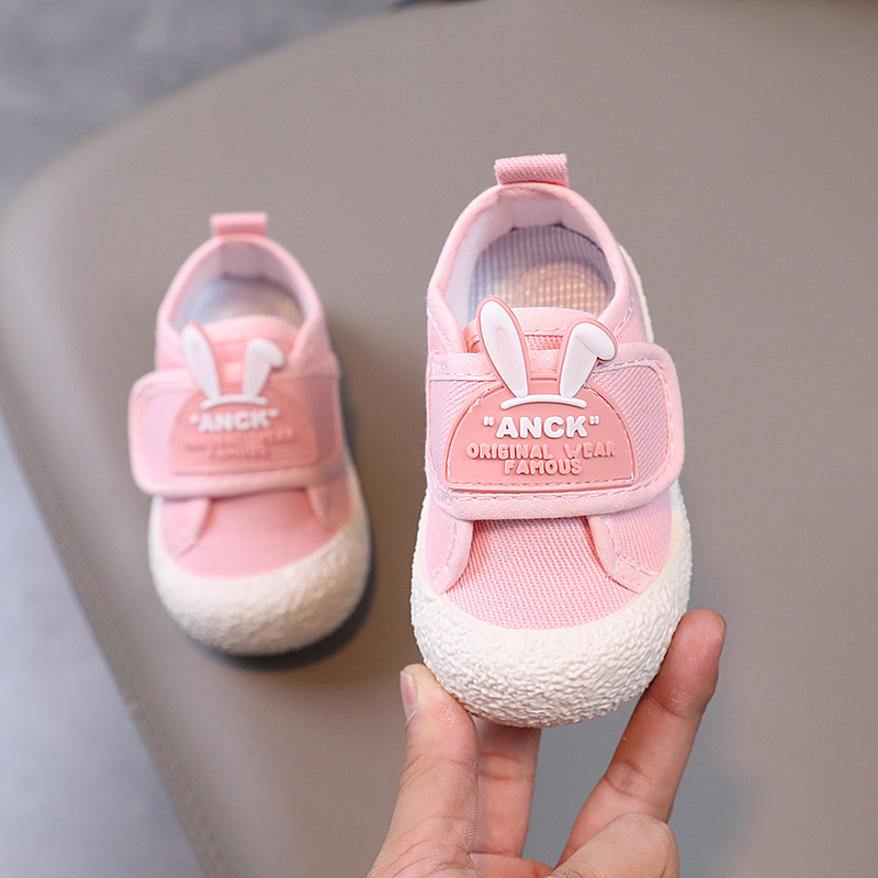 Solid soft bottom baby shoes cartoon canvas cute toddler shoes boys and girls breathable spring and autumn non-slip kindergarten Indoor