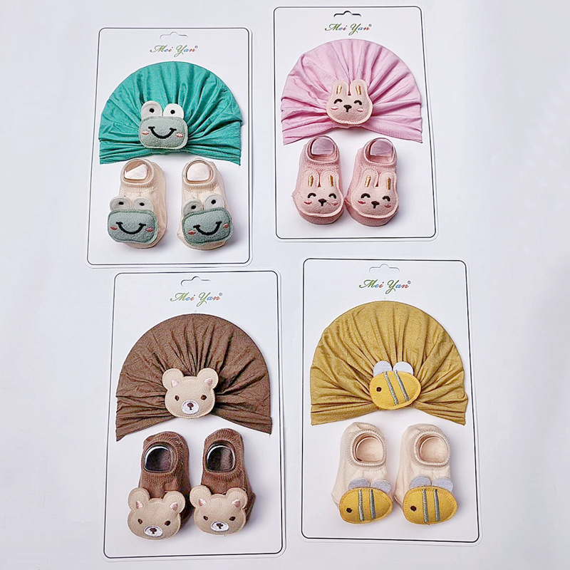Spring and Summer baby rabbit hat suit children care door tire hat newborn cartoon pullover hat socks