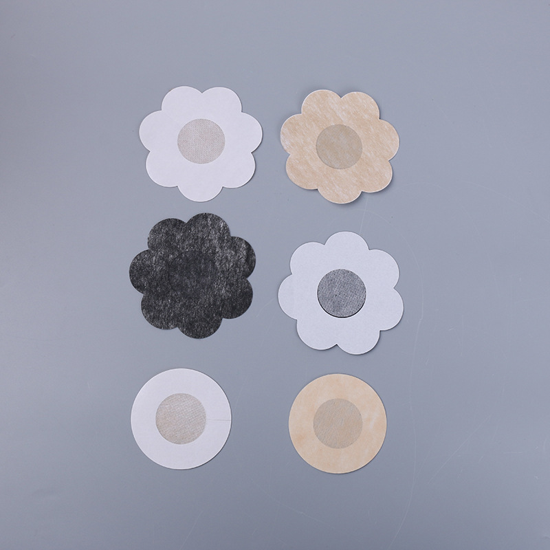 Disposable non-woven plum-shaped nipple stickers chest stickers creative round sexy nipple stickers wholesale