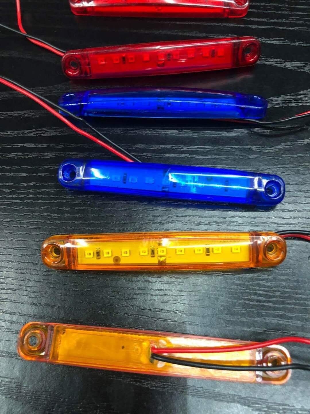 Заводская поставка 12V24V широкое напряжение 9LED грузовик боковой свет грузовик боковой световой сигнал