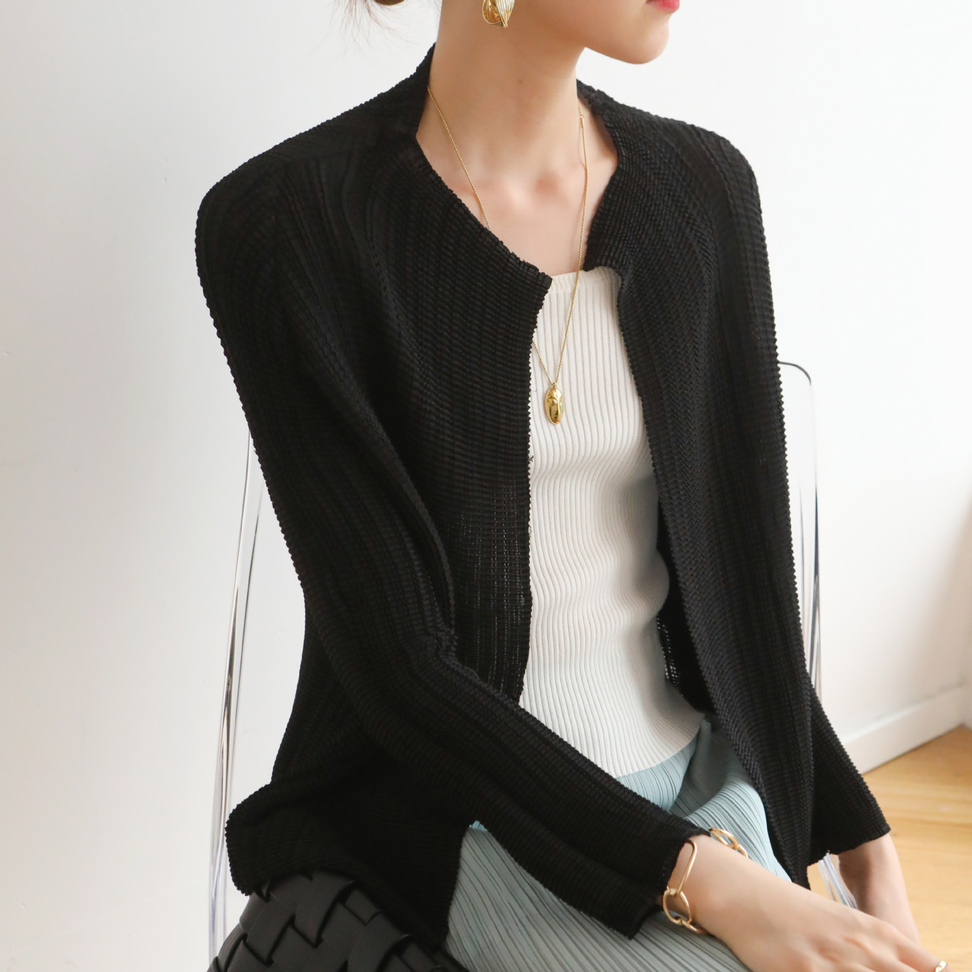 Pleats manufacturer direct supply high-end pleated spring and autumn temperament round neck Korean version large size loose fashionable cardigan jacket