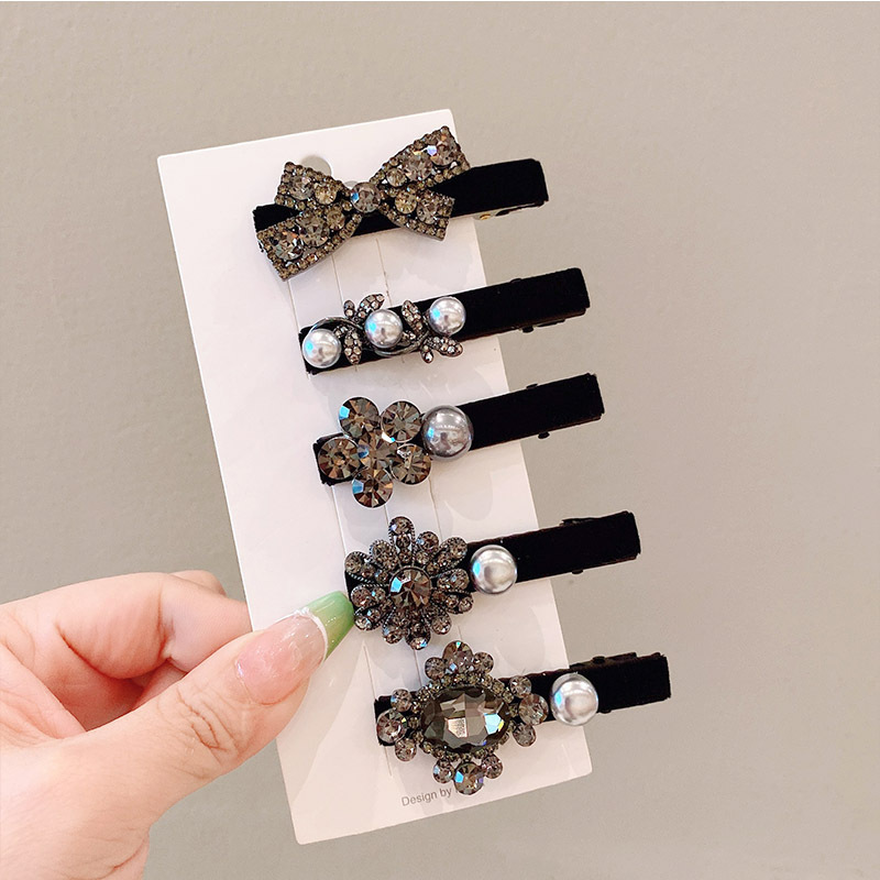 Rhinestone velvet black bangs clip high-grade side clip duckbill clip  style back head Pearl Rhinestone hairpin_voghion.com