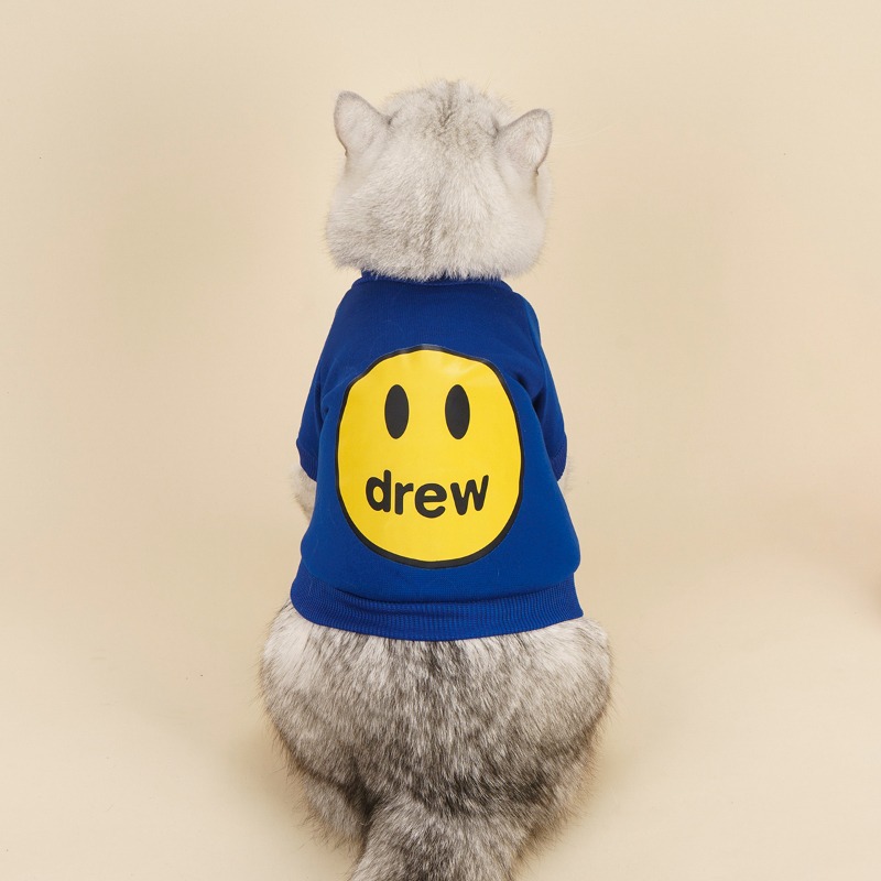 New pet clothes dog cat clothes fashion brand autumn and winter small milk cat anti-lint smiley face sweater cat autumn clothes