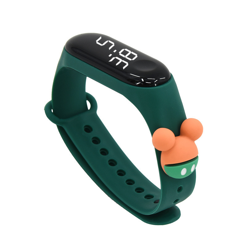 2024新款LED卡通公仔电子手表创意学生塑胶防水手环儿童触控手表