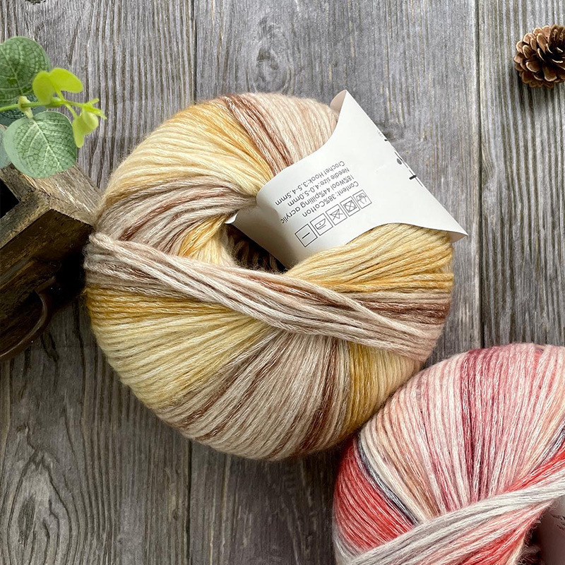 Ten engraved manufacturers wholesale cloud wool cotton spray wool series wool knitting hand gradient cake line soft