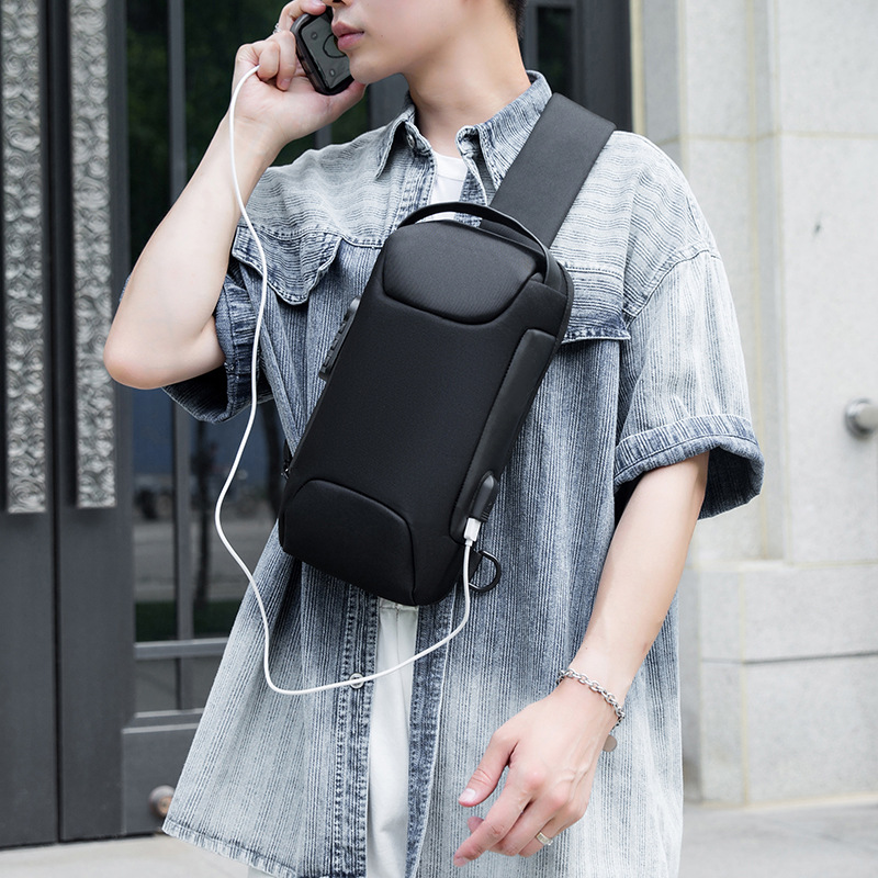 Chest Bag Men's New Canvas Casual Crossbody Bag Shoulder Bag Men's Chest Bag usb Charging Sports Chest Bag Trendy