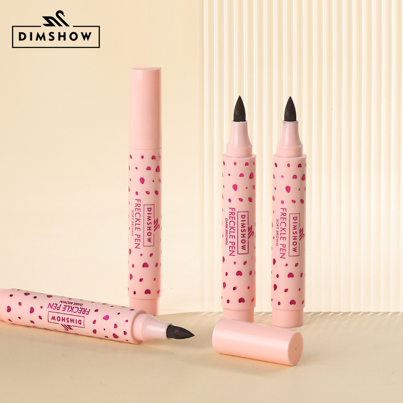 DIMSHOW cross-border explosions natural simulation waterproof sweat-proof freckle pen color does not take off makeup is not easy to fade Europe and the United States