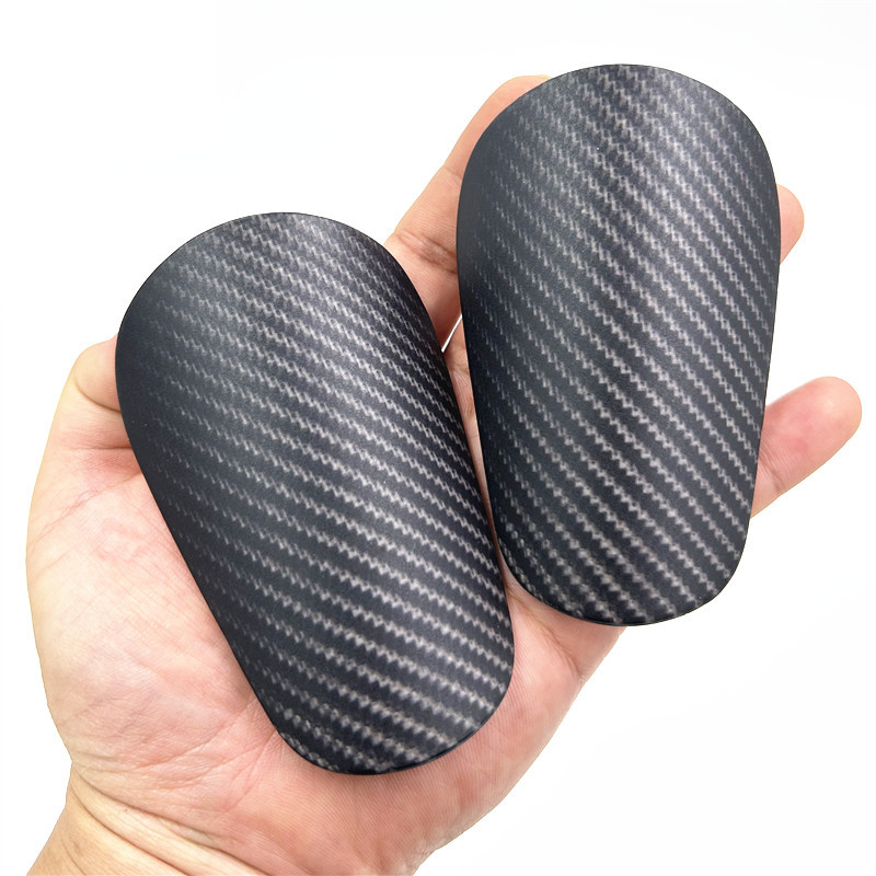 Football mini mini leg guard children adult universal master shin guard thin plug board protective gear equipment