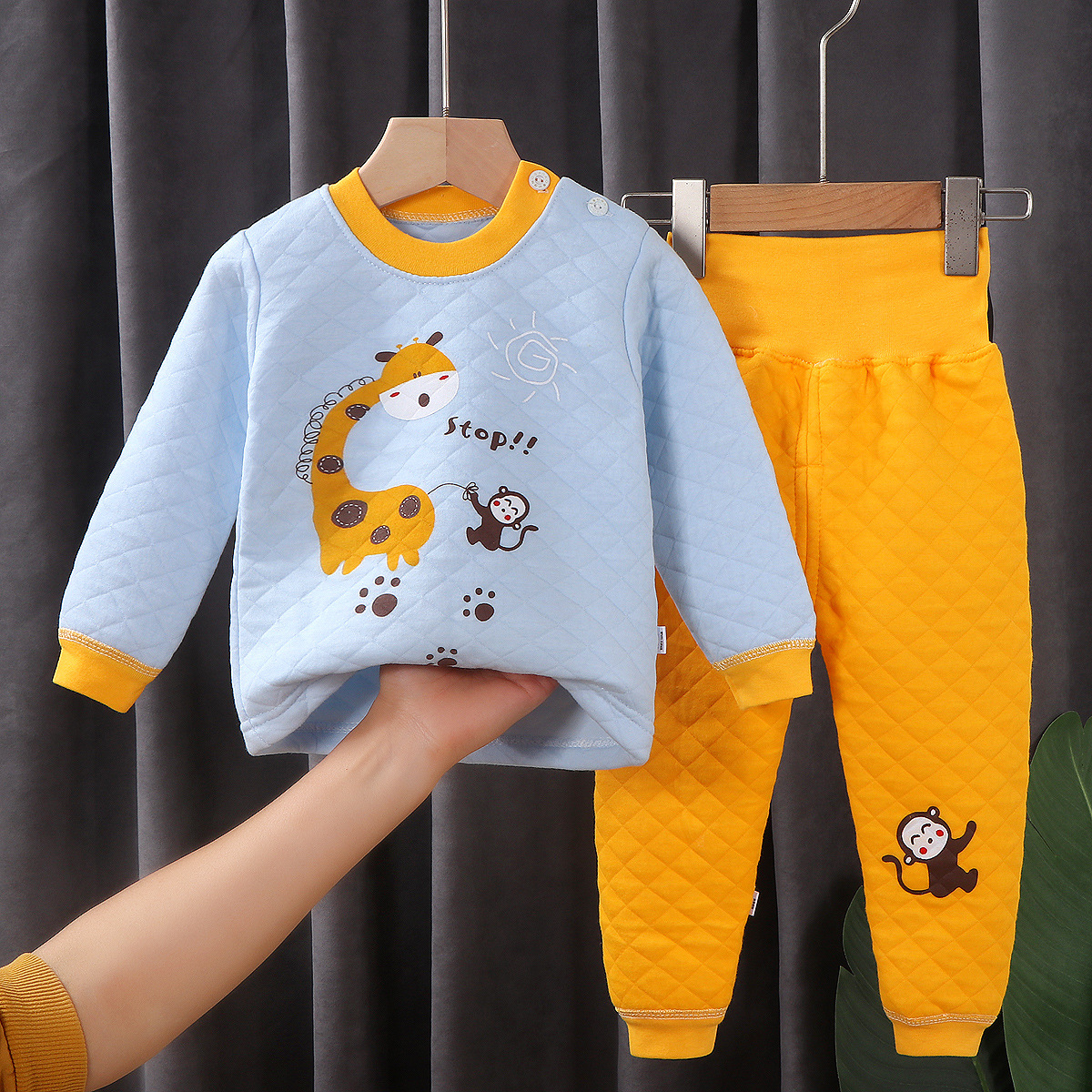 Factory direct children's thermal underwear set three layer cotton padded boys and girls autumn and winter home clothes baby children's clothing
