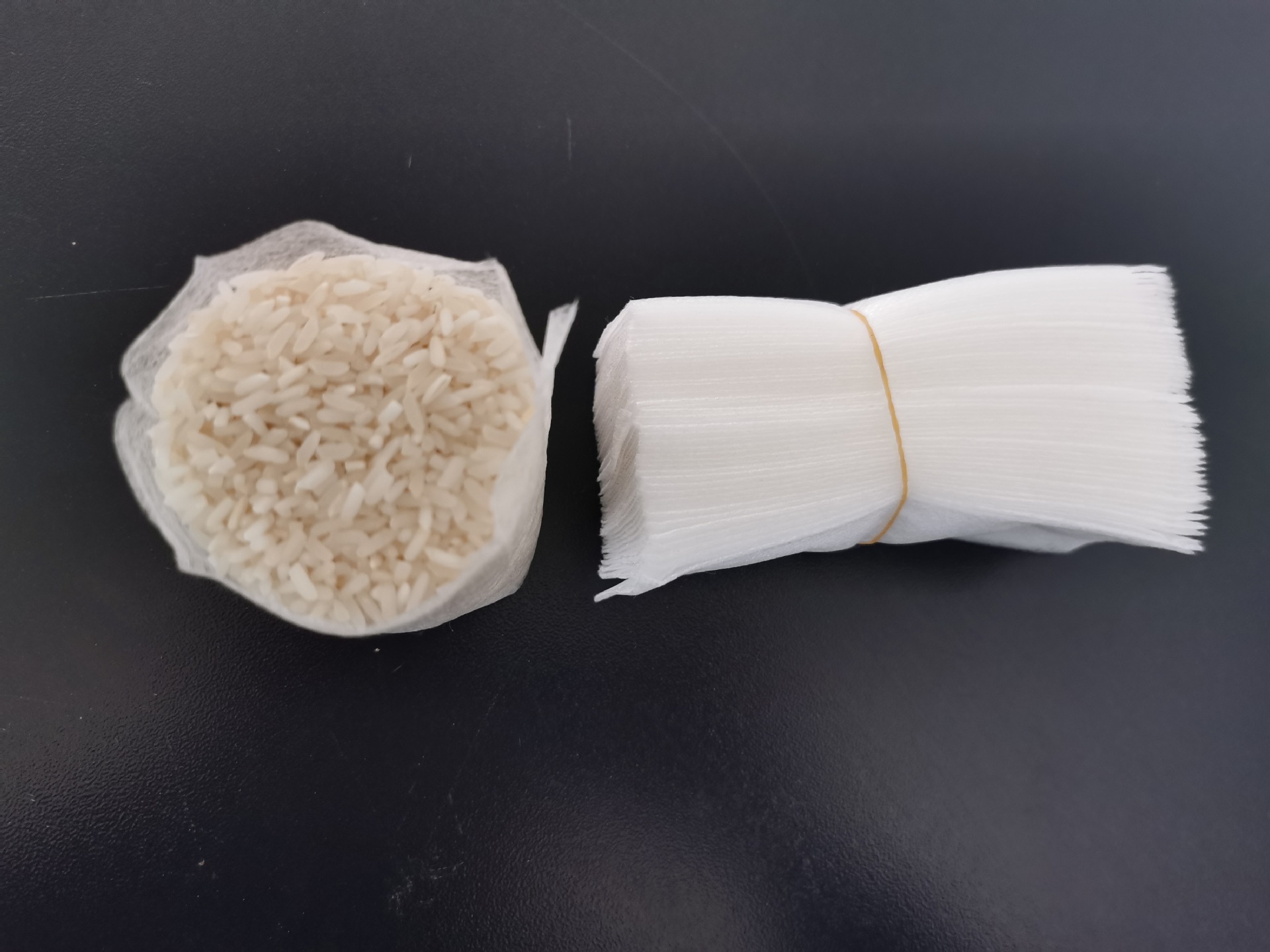 Degradable Non-woven Seedling Bag Nutrition Bag Tree Planting Bag Planting Bag Transplantation Free Bag-off Factory Breeding Seedling