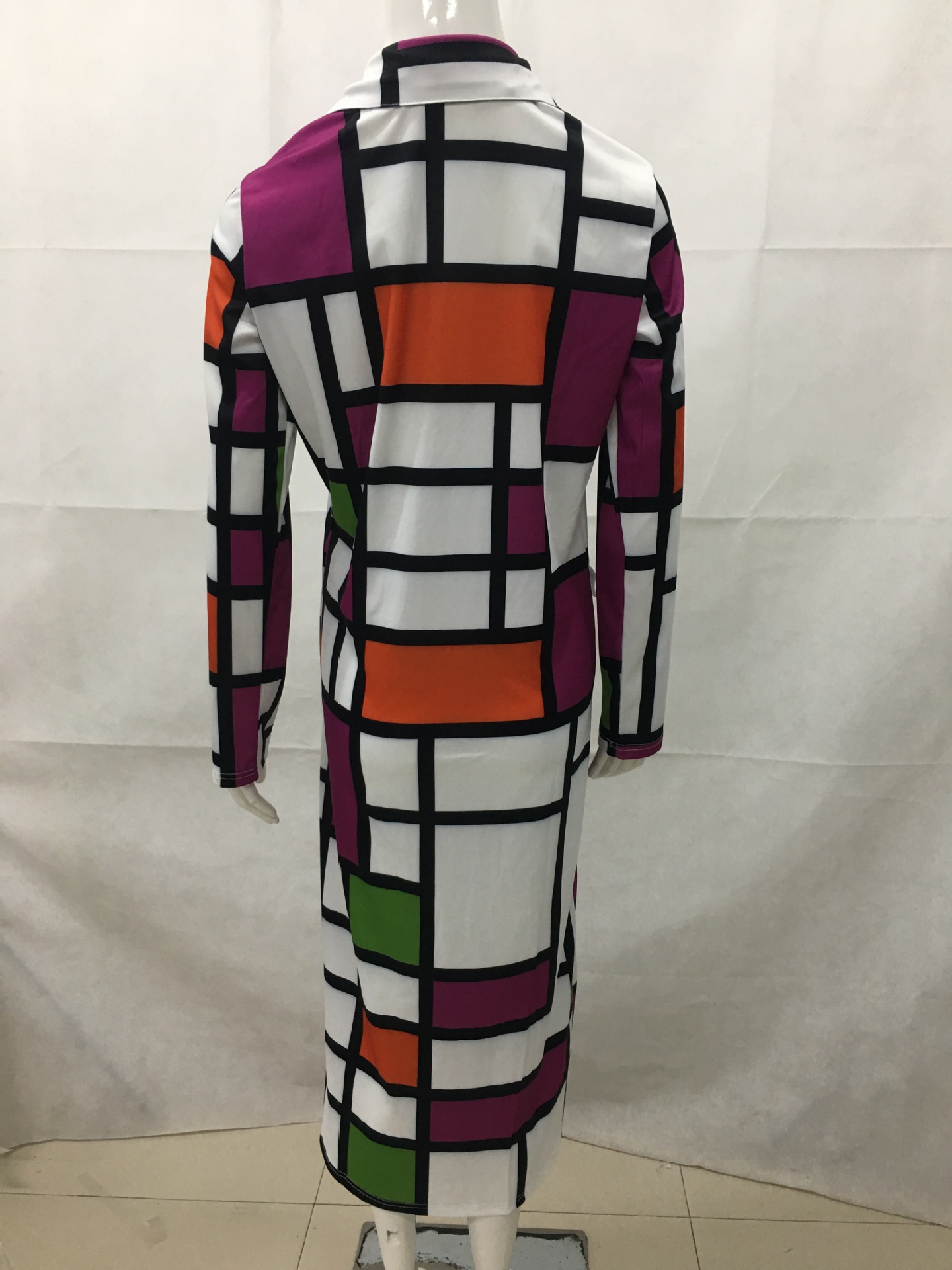 Autumn and winter New trench coat cross-border European and American plus size plaid printed double-breasted lapel coat coat women's coat_voghion.com
