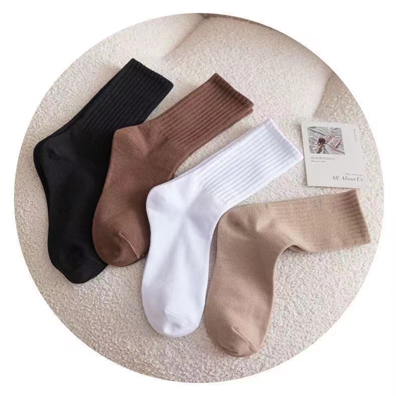 2023 new socks women's autumn and winter solid color pile socks mid-high stockings Japanese and Korean ins fashion socks casual socks wholesale