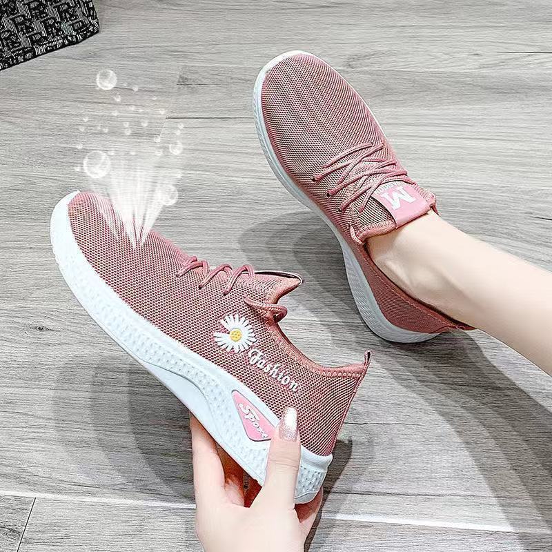 Step small white women's shoes old Beijing canvas shoes children 2022 spring new casual sports shoes stall supply