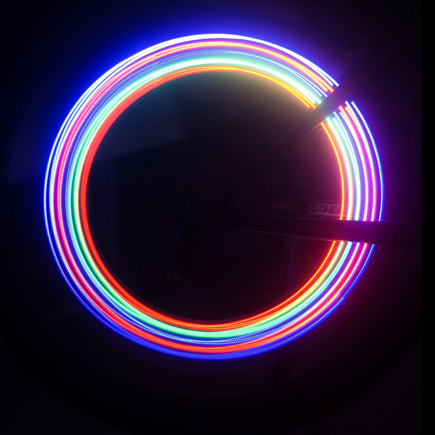 Bicycle 5LED wheel light switch Hot Wheel taillight bicycle valve light dead flying mountain bike air nozzle light Wholesale