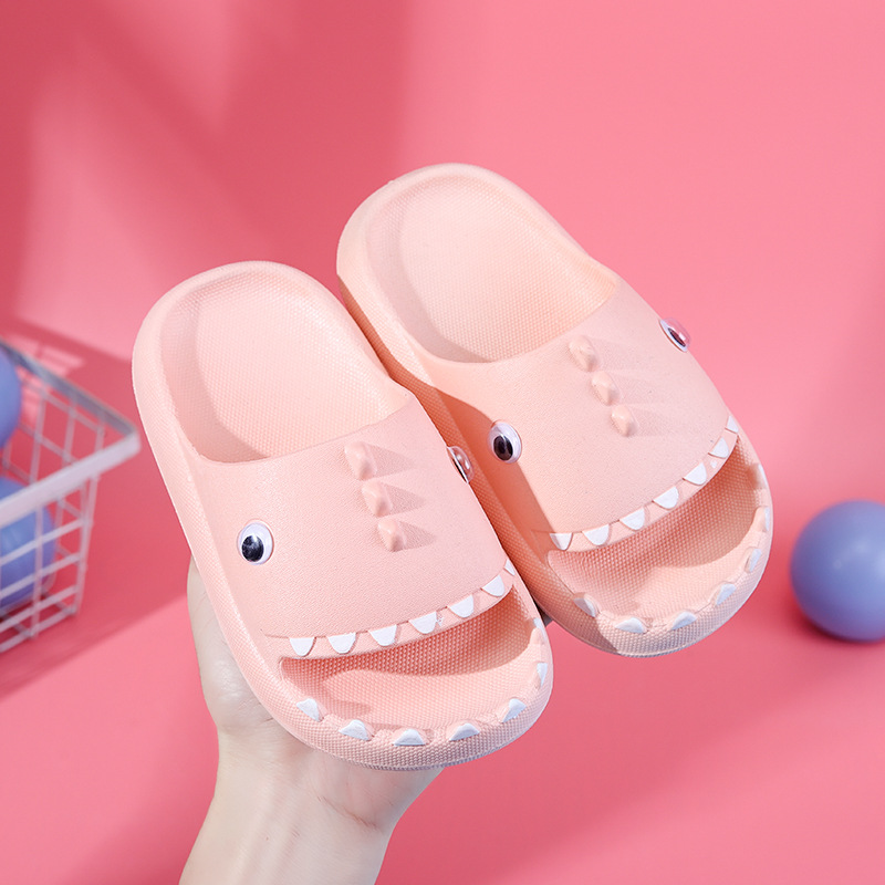 Cartoon shark children's slippers summer indoor non-slip home shoes boys and girls outdoor soft bottom sandals