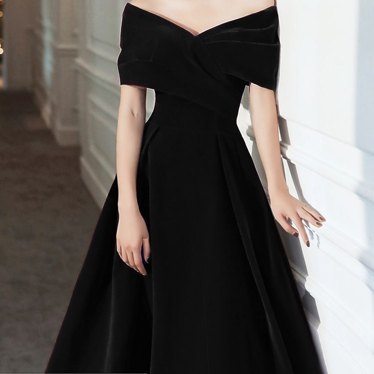 Black Evening Dress Dress Women's Slimming plus size off-shoulder Banquet Elegant Fashion Annual Meeting Dress Long Small Summer