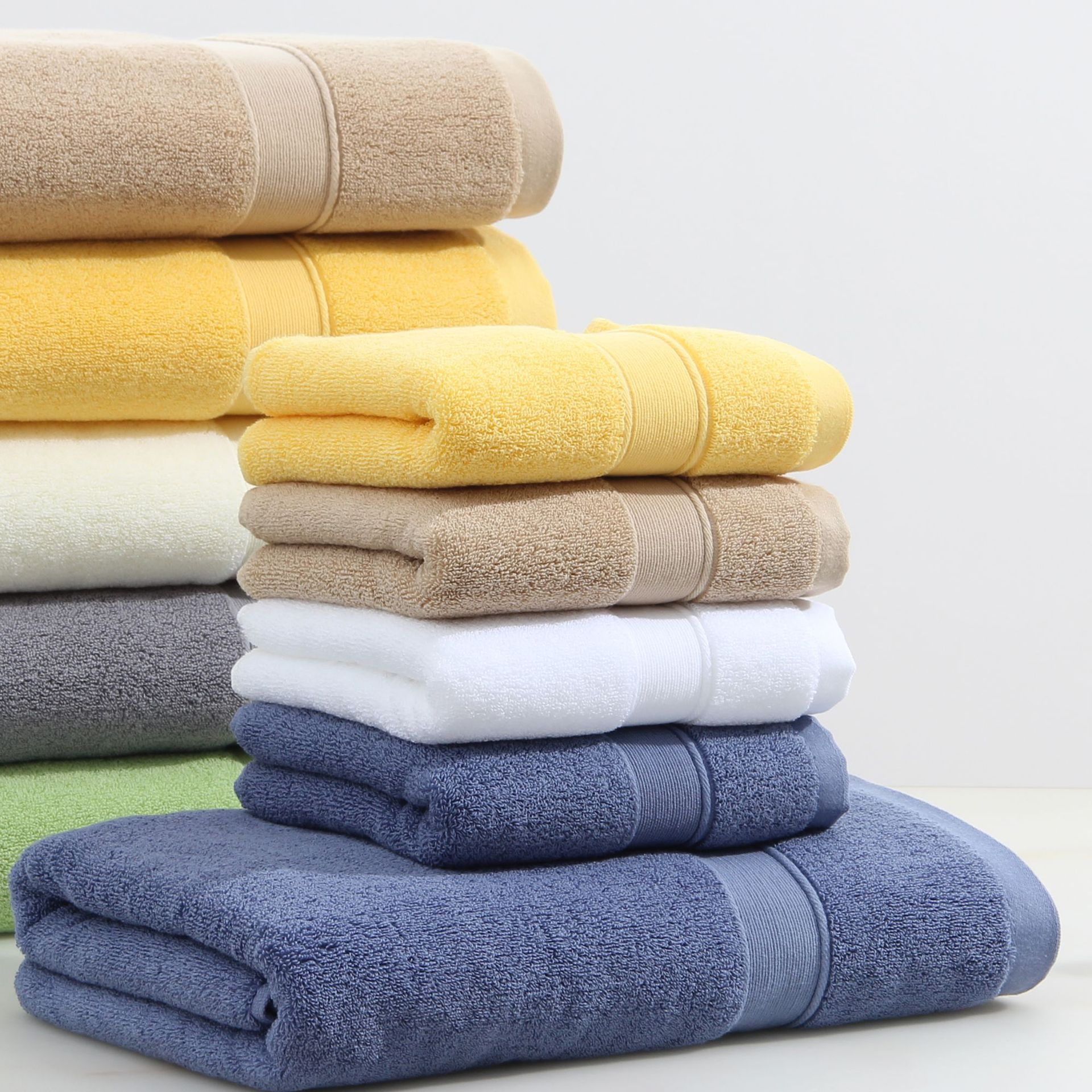 Combed cotton bath towel cotton thickened 500g hotel towel soft absorbent tube top embroidered logo square towel wholesale