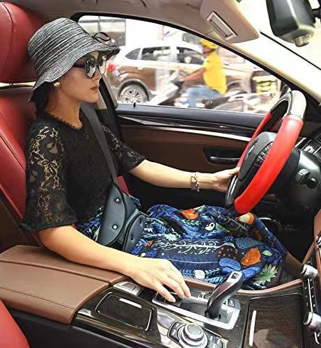 Car child seat belt shoulder pad safety fixator Seat Belt triangle auxiliary limit adjuster anti-collar