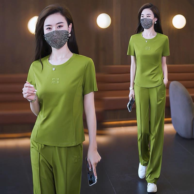 Popular Round Neck Sports Casual Suit Women's 2023 Summer New Fashionable Loose Slimming Straight Pants Two-piece Set