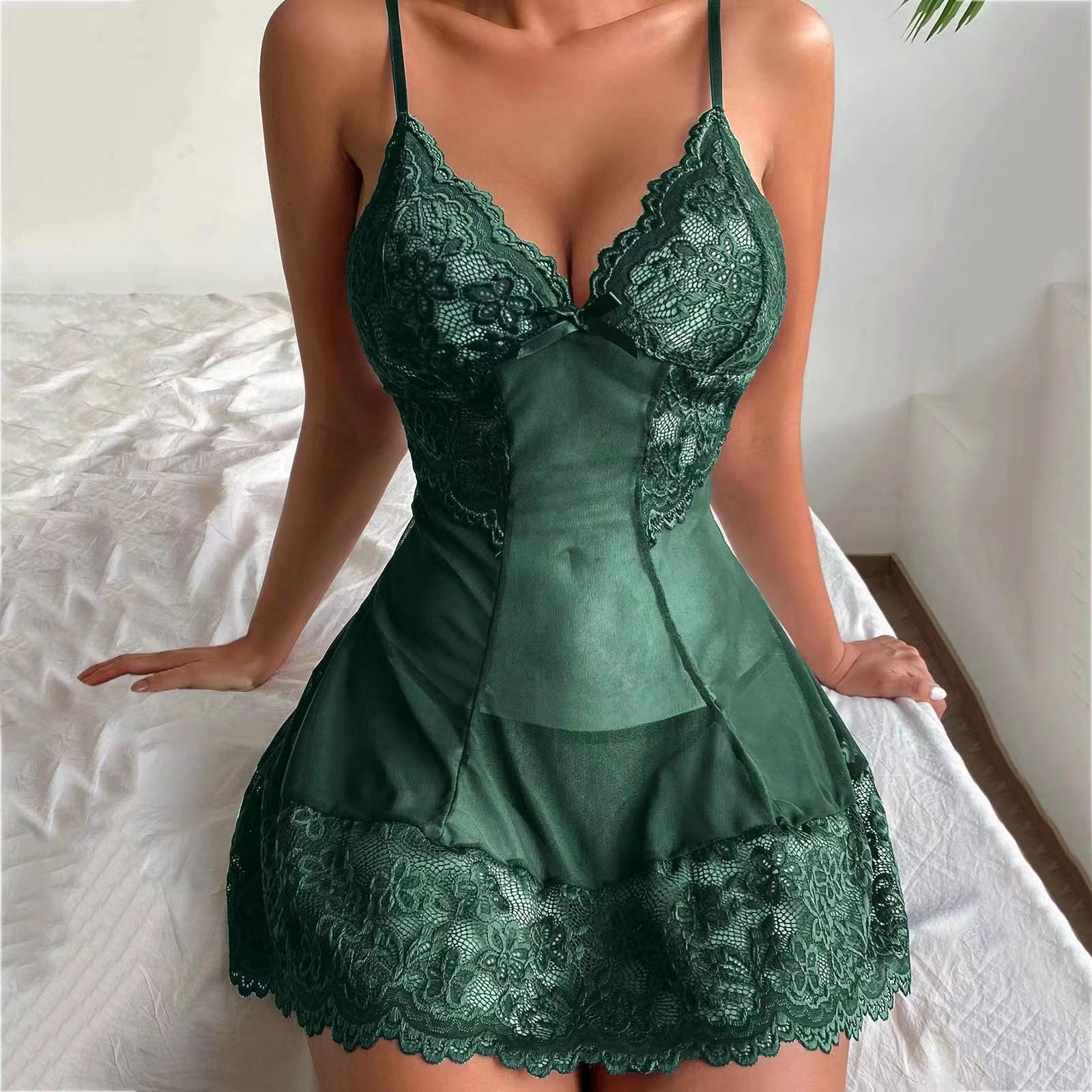 Commerce extérieur transfrontalier lingerie sexy européenne et américaine bretelles sexy chemise de nuit en maille de dentelle pour femmes vêtements de maison costume sexy en gros_voghion.com