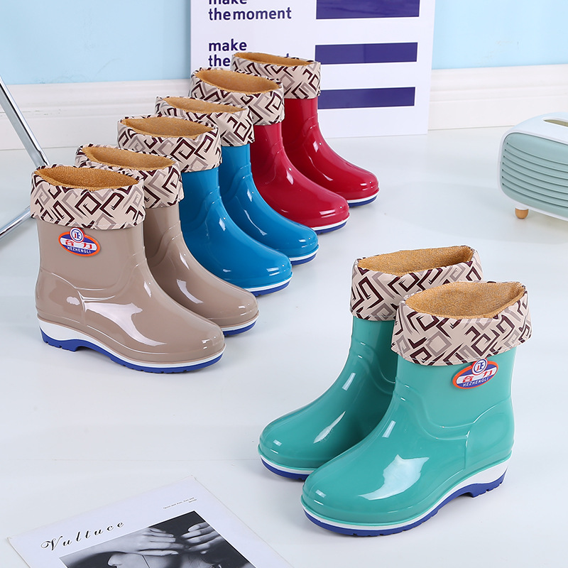 New Women's Rain Shoes Non-slip Water Shoes Women's Adult Short Tube Kitchen Wear-resistant Rubber Shoes Rain Boots Spring and Autumn Waterproof Shoes